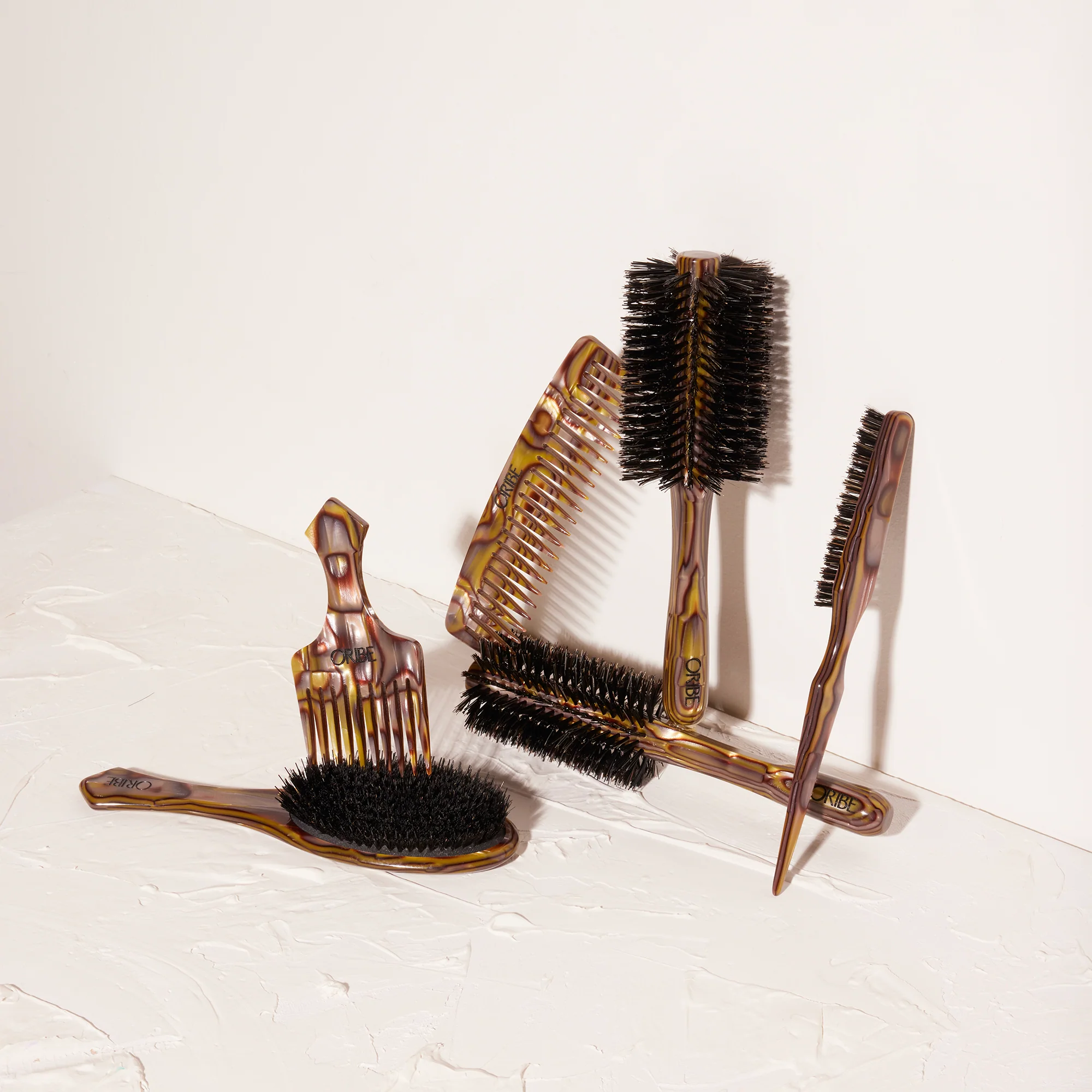 Italian Resin Hair Pick - Image 4