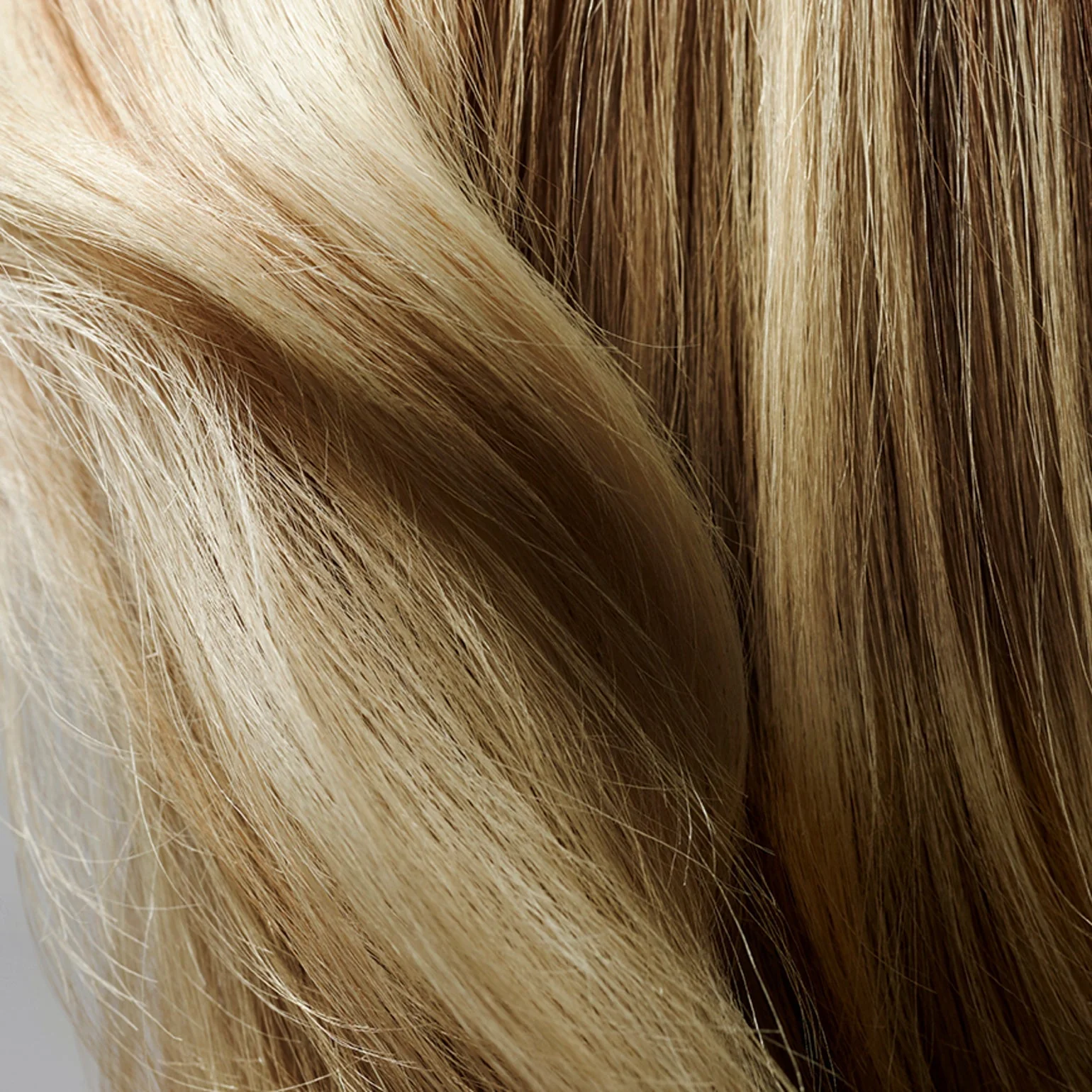 Maximista Thickening Spray - Image 7